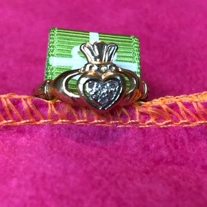 10K gold Claddagh ring